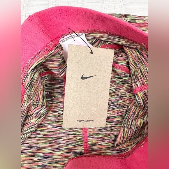 Nike Women's Pro 3" Spacedye Shorts in Multi Size Medium - Picture 7 of 8